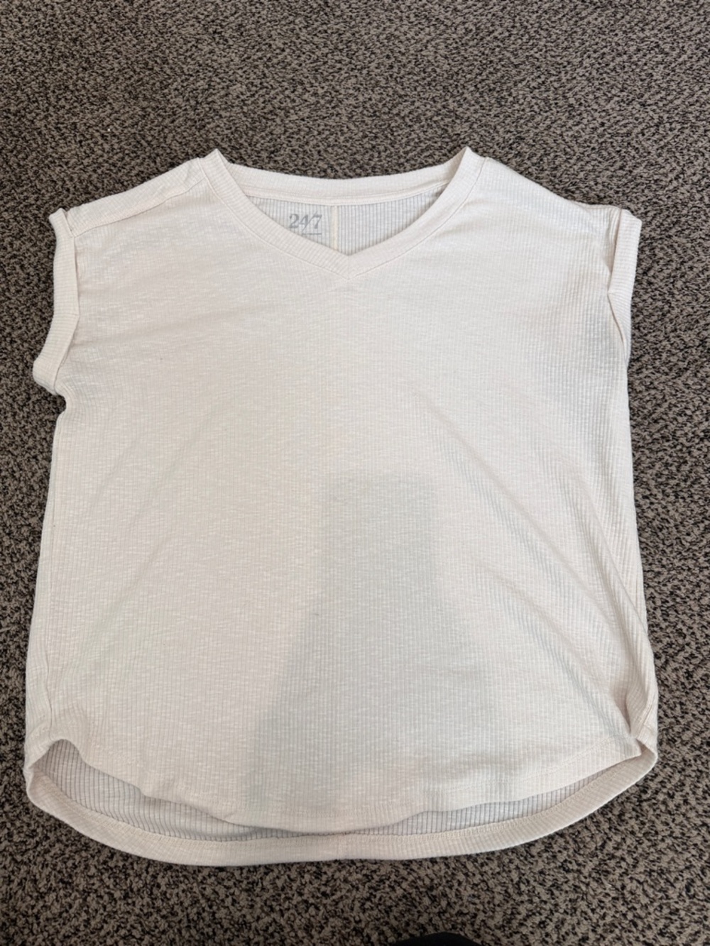 Lot of 7 Maurices 24/7 tees - Picture 4 of 6
